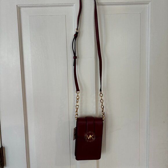 Michael Kors Carmen Phone Crossbody - Picture 3 of 5